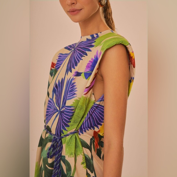 FARM RIO Sand Macaw Jungle Organic Cotton T-Shirt Dress - Picture 5 of 9